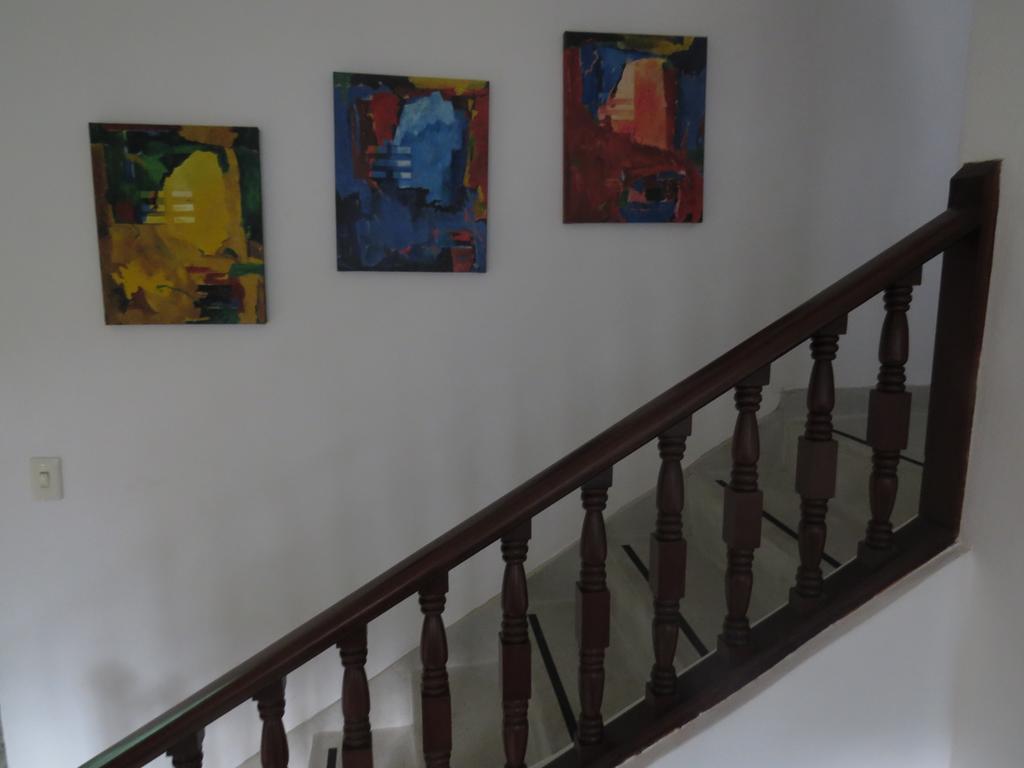 Hostal Casa Prado Медельин Экстерьер фото